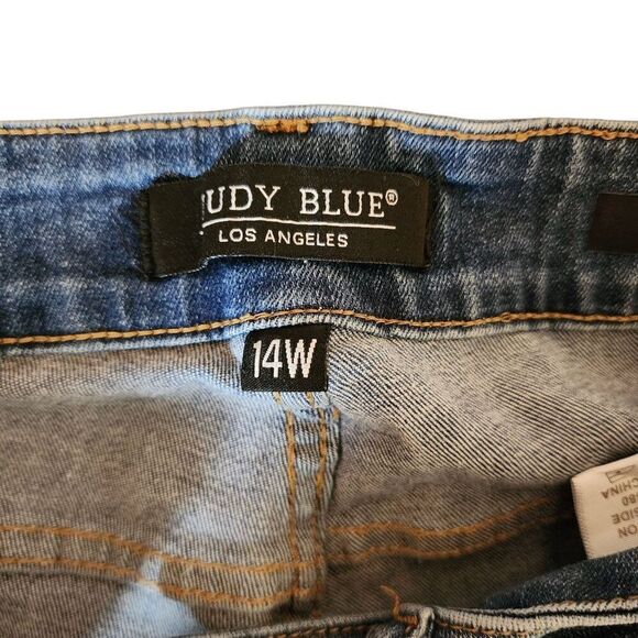 Judy Blue Boyfriend Fit Skinny Distressed Denim Jeans Womens Size 14W Blue - Picture 5 of 9